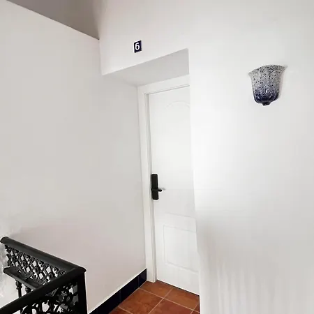 Shanti's Andalusian Apartment