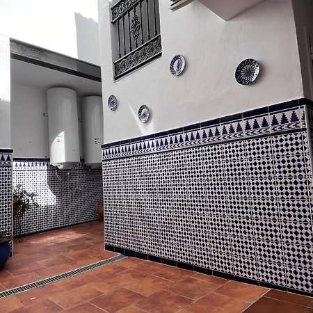 Shanti's Andalusian Apartment Malaga